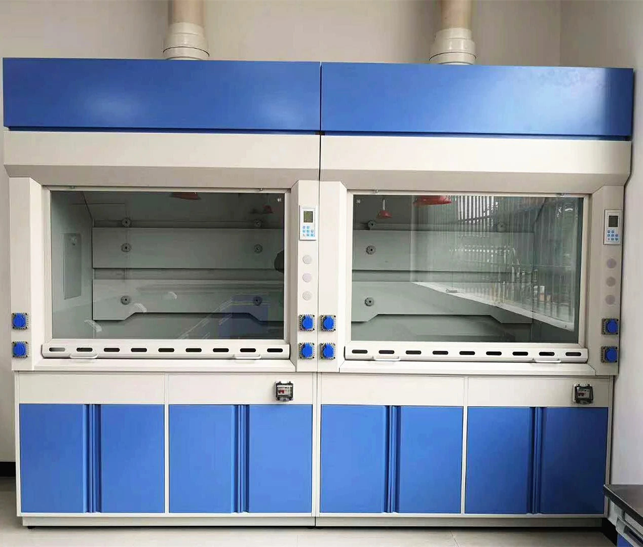 Modern Industrial Steel Laboratory Ventilation Hood Corrosion-Resistant Ducted Fume Chamber Hospital Biology Factory University