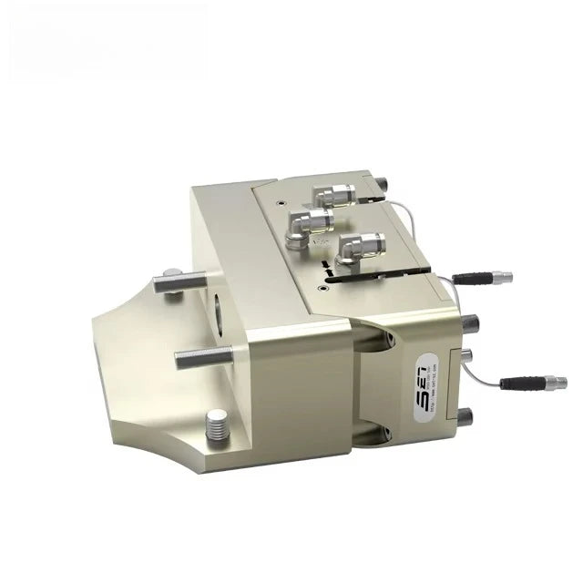 Automated multi-axis robot used in automobile engine production line is often used in coupling handling machine tool